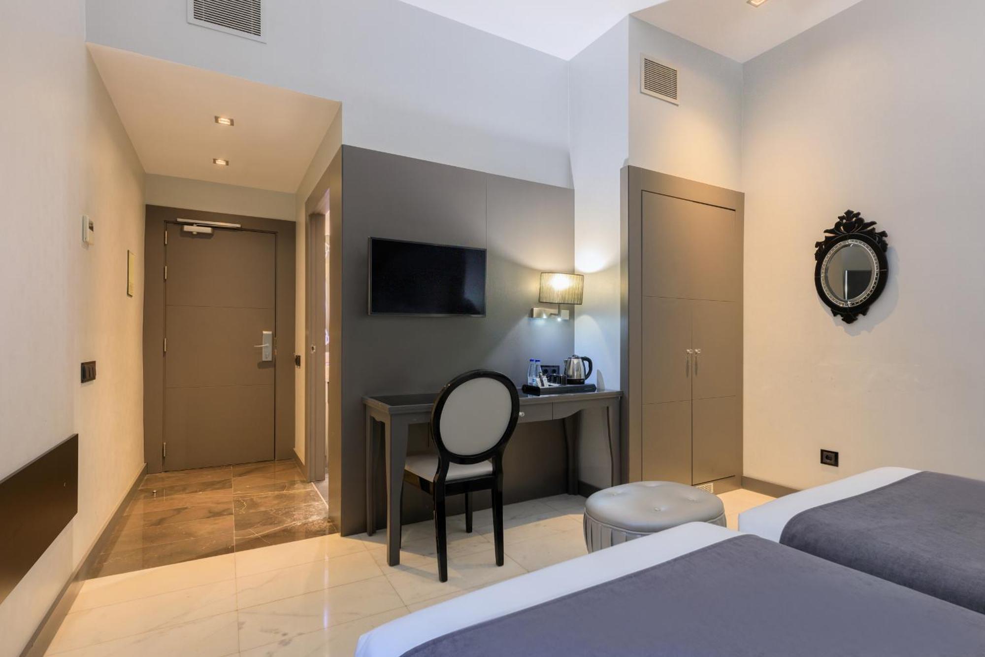 Hotel Ciutadella Barcelona Ngoại thất bức ảnh