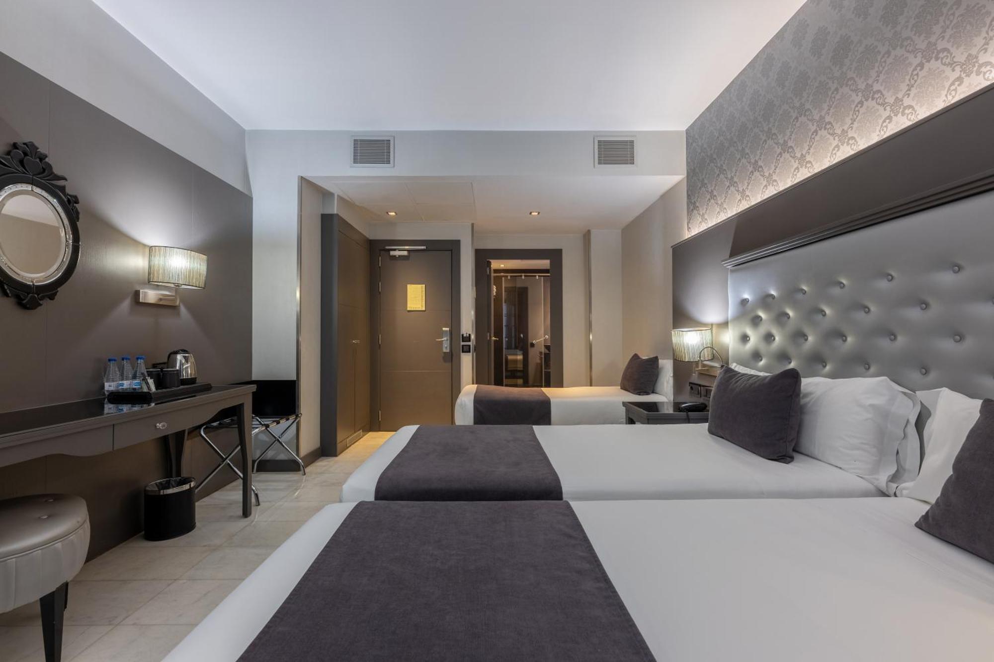 Hotel Ciutadella Barcelona Ngoại thất bức ảnh