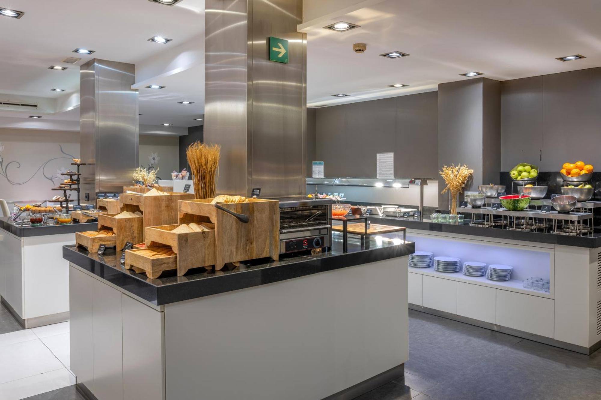Hotel Ciutadella Barcelona Ngoại thất bức ảnh