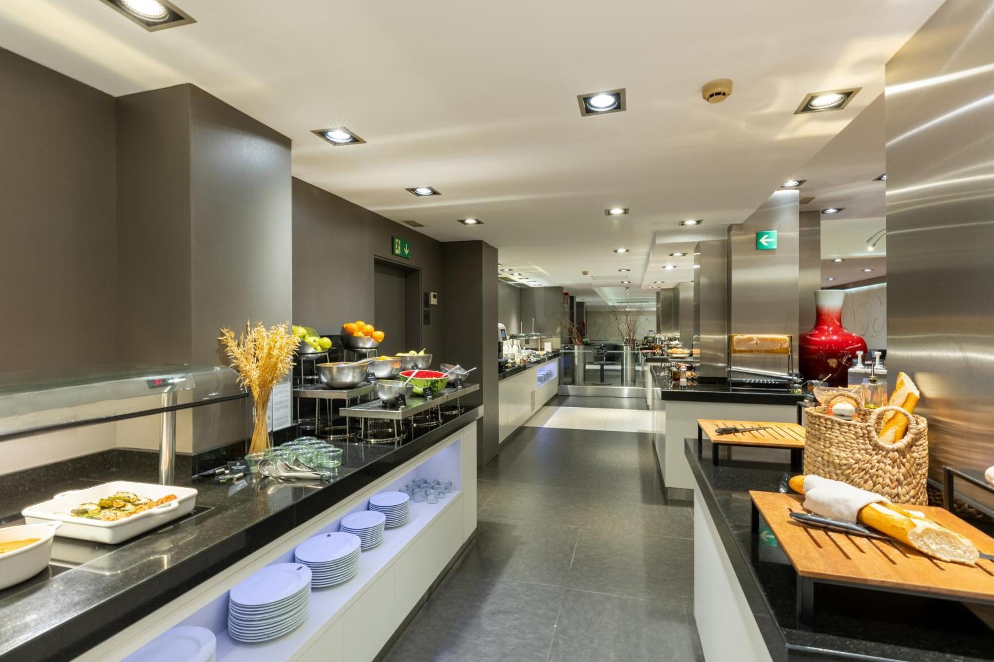 Hotel Ciutadella Barcelona Ngoại thất bức ảnh